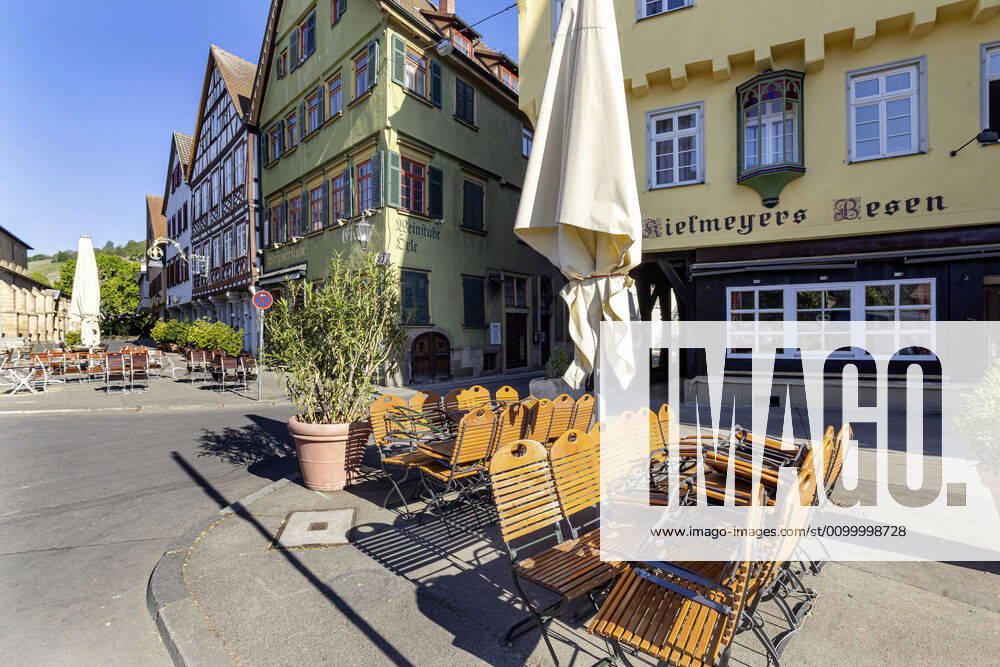 DEU, Germany, Baden Württemberg, Esslingen, 26 04 2020 City view Esslingen am Neckar Due to the corona crisis street cafes and beer gardens are closed