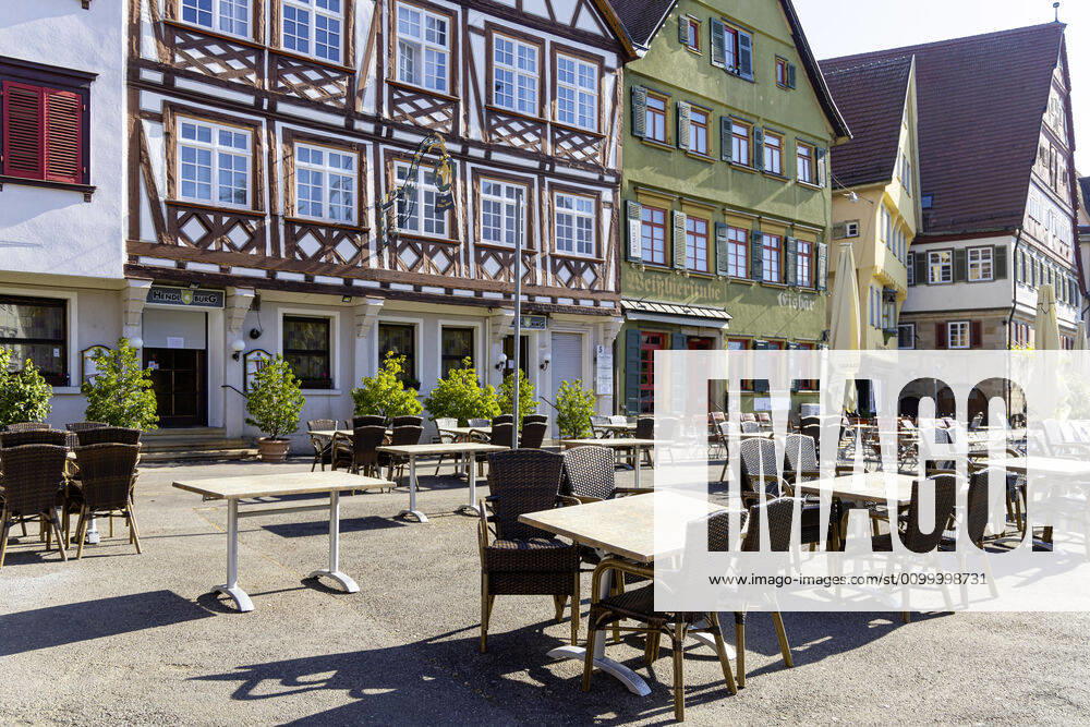 DEU, Germany, Baden Württemberg, Esslingen, 26 04 2020 City view Esslingen am Neckar Due to the corona crisis street cafes and beer gardens are closed