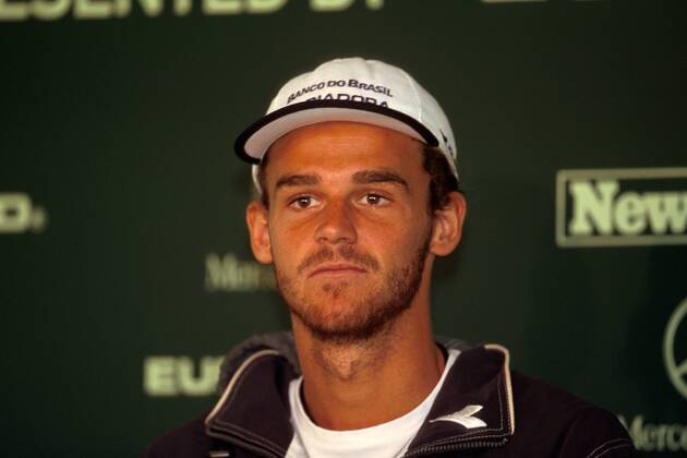 Gustavo Kuerten (Brasilien) während der Pressekonferenz Tennis Herren Eurocard German Open 2000, ATP-Tour, Masters Series, Sandplatzturnier, Sandplatztennis Porträt Am Rothenbaum Hamburg