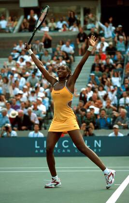 Venus Williams (USA) jubelt über ihren Sieg bei den US Open 2000 Tennis Damen US Open 2000, Grand Slam, WTA-Tour, Hartplatz, Hardcourt, Hartplatzturnier, Hartplatztennis Einzelbild Flushing Meadow New York Begeisterung, Freude,