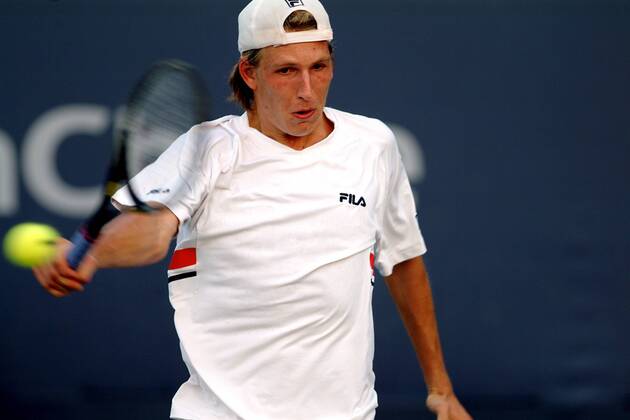 Maximilian Abel (Deutschland) - Rückhand Tennis Herren US Open 2003, Grand Slam, ATP-Tour, Vdig Einzelbild Flushing Meadow, Meadows New York Dynamik,