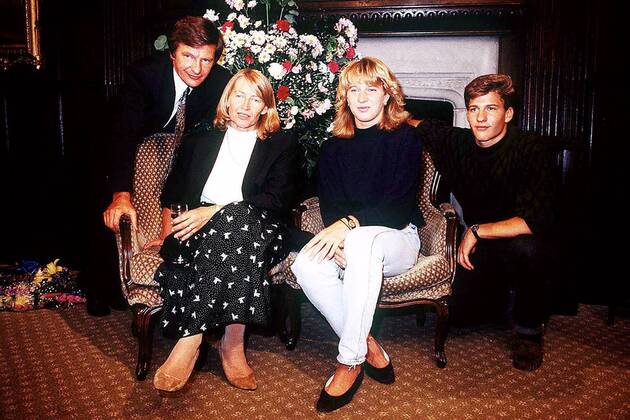 Steffi Graf (Deutschland) mit Mutter Heidi, Vater Peter und Bruder Michael Tennis Damen WTA-Tour 1987, Vdia Gruppe