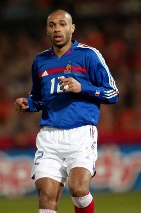 Thierry Henry (Frankreich) Fußball Länderspiel Herren Freundschaftsspiel 2004, Testspiel, Länderspiel, Nationalmannschaft, Nationalteam, Nationaltrikot Einzelbild Rotterdam Dynamik,