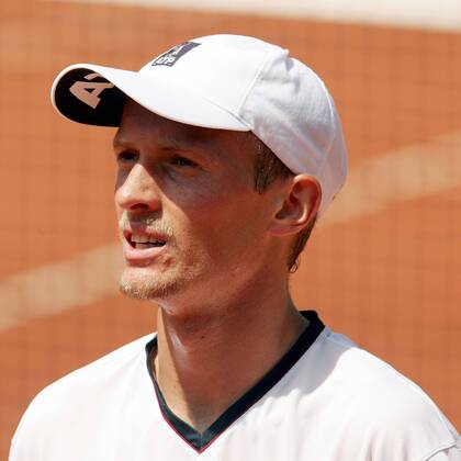 Nikolay Davydenko (Rußland) - beidhändige Rückhand Tennis Herren Generali-Open 2004, ATP-Tour, Vdig Porträt Kitzbühel