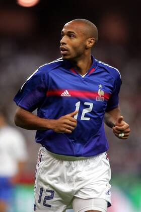 Thierry Henry (Frankreich) Fußball Länderspiel Herren Qualifikation 2004, Länderspiel, Nationalmannschaft, Nationalteam, Nationaltrikot, Vdig Einzelbild pan7109 Paris