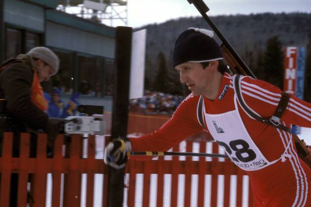 Alexander Tichonow (Sowjetunion) Biathlon OS Winter Herren Olympische Winterspiele 1980, Olympia, Olympiade, Spiele, 10km, 10 km, Kilometer, Vdia Einzelbild Lake Placid Dynamik,