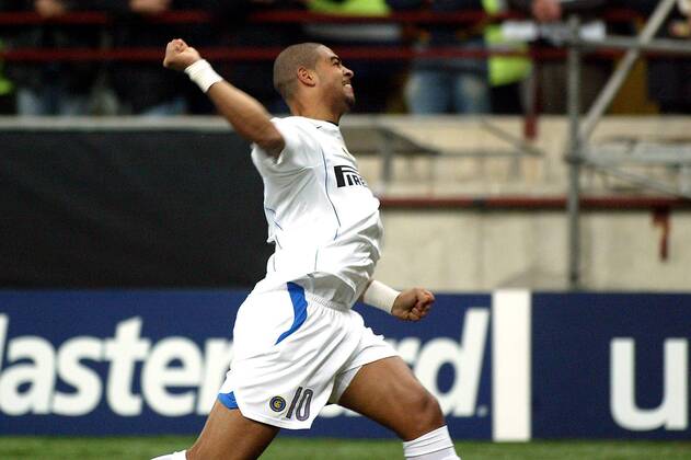 Adriano (Inter) - Torjubel Fußball EC 1 Herren Champions League 2004 2005, FC Internazionale Mailand Einzelbild Mailand Freude, Begeisterung
