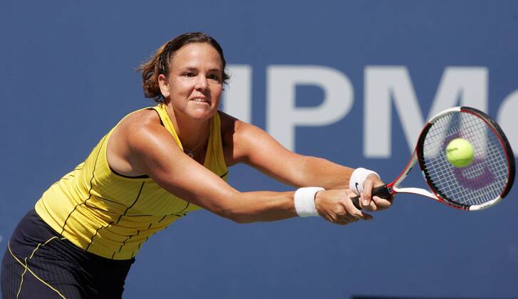 Lindsay Davenport (USA) - beidhändige Rückhand Tennis Damen US Open 2005, Grand Slam, WTA Tour Einzelbild Flushing Meadow, Meadows New York, NY, N.Y., N Y Dynamik,