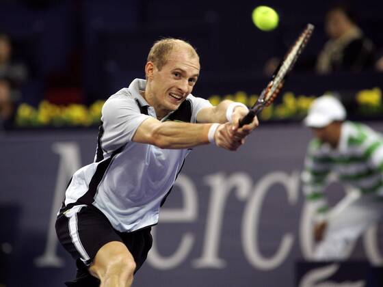 Nikolay Davydenko (Rußland) - beidhändige Rückhand Tennis WM Herren Masters Cup Shanghai 2005, ATP Weltmeisterschaft, Halbfinale Einzelbild Shanghai Dynamik,