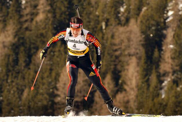 Uschi Disl (Deutschland) Biathlon Damen Weltcup 2005 2006, Welt Cup, Worldcup, World, WC, 10km, 10 km, Sprint, Kilometer, Einzelbild Antholz Kampf,