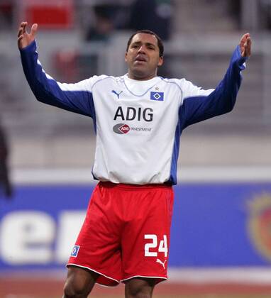 Ailton (HSV) ratlos Fußball 1. BL Herren Saison 2005 2006, Hamburger SV, Hamburg Einzelbild Nürnberg Enttäuschung,
