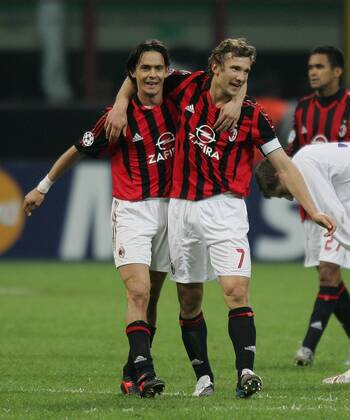 Filippo Inzaghi (li.) und Andriy Shevchenko (beide Milan) - Schlussjubel -  Fußball EC 1 Herren UEFA Champions League 2005 2006, AC Mailand, Serie A, 1. Italienische Liga, Gruppe Mailand Freude,