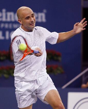 Andre Agassi (USA) - Vorhand -  (nyp20060828213) Tennis Herren US Open 2006, ATP Tour, Grand Slam Einzelbild New York Dynamik, Tennis Herren US Open 2006, ATP Tour, Grand Slam Einzelbild New York Dynamik,