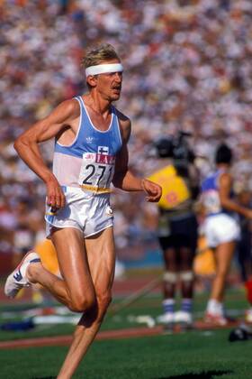 Martti Vainio (Finnland) Leichtathletik OS Sommer Herren Olympische Spiele Los Angeles 1984, Sommerspiele, Nationaltrikot Einzelbild Los Angeles Leichtathletik OS Sommer Herren Olympische Spiele Los Angeles 1984, Sommerspiele, Nationaltrikot Einzelbild Los Angeles