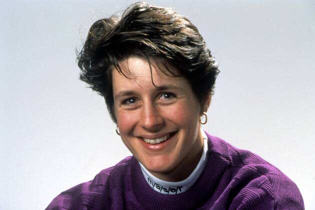 Uschi Disl (Deutschland) gut gelaunt Biathlon Damen Fotoshooting 1994 Porträt Aufnahmedatum geschätzt Freude, Biathlon Damen Fotoshooting 1994 Porträt Aufnahmedatum geschätzt Freude,