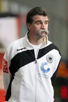 Bundestrainer Heiner Brand (Deutschland) Handball Länderspiel Herren Freundschaftsspiel 2008, Testspiel, Test, Nationalmannschaft, Deutschland Einzelbild Innsbruck Handball Länderspiel Herren Freundschaftsspiel 2008, Testspiel, Test, Nationalmannschaft, Deutschland Einzelbild Innsbruck