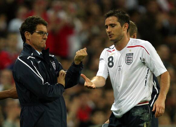Nationaltrainer Fabio Capello (li.) und Frank Lampard (beide England) -  Fußball Länderspiel Herren Freundschaftsspiel 2008, Test, Testspiel, Nationalteam, Nationaltrikot Gruppe London
