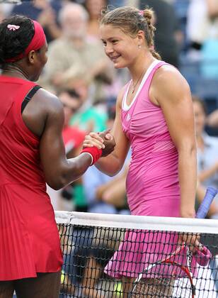 Dinara Safina (Rußland, re.) und Serena Williams (USA) - shakehands -  Tennis Damen US Open 2008, Grand Slam, WTA Tour Gruppe Flushing Meadow New York, NY N Y Freude, Kameradschaft,