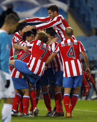 Torjubel Atletico Madrid -  - NOxONLINExUSE Fußball EC 1 Herren Champions League 2008 2009, Atletico Madrid Gruppe Madrid Freude, Begeisterung,