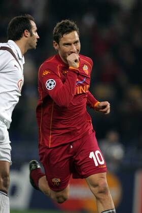 Francesco Totti (AS Rom, re.) - Torjubel, Marc Planus (Bordeaux) enttäuscht-  Fußball EC 1 Herren Champions League 2008 2009, Roma - Girondins de Bordeaux 2:0 Gruppe Rom Freude, Enttäuschung,
