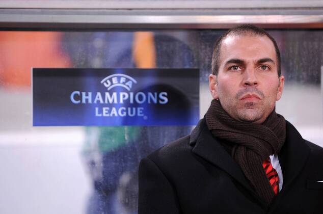 Trainer Markus Babbel (VfB Stuttgart)  o00 Schriftzug Logo