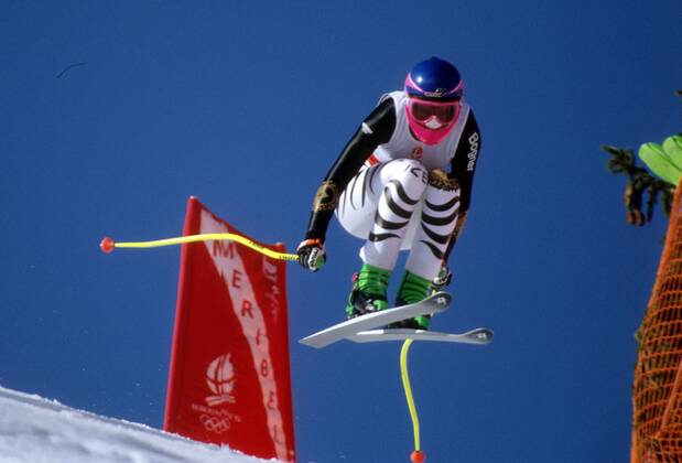 Katja Seizinger (Deutschland) Alpiner Skilauf Damen Olympische Spiele Albertville 1992, Winterspiele, Ski Alpin, Skisport, Kombination Einzelbild Meribel Dynamik,