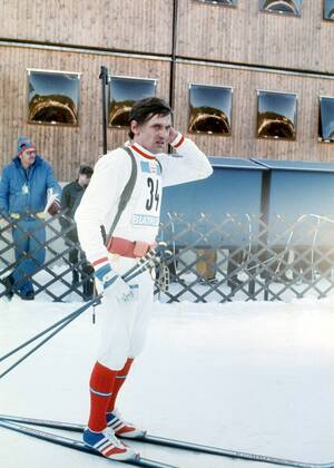 Aleksandr Tikhonov (UdSSR) Biathlon OS Winter Herren Olympische Spiele Innsbruck 1976, Winterspiele Einzelbild Seefeld Enttäuschung, Erschöpfung,
