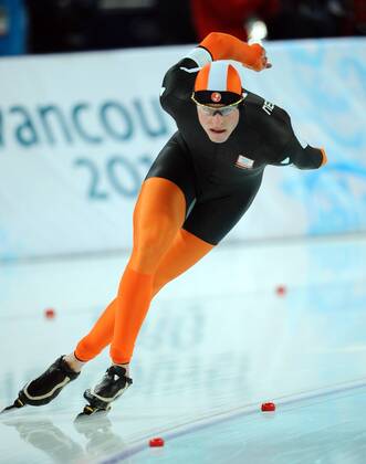 The Netherlands Sven Kramer competes in men s 10,000 meter speed skating in Vancouver, Canada, during the 2010 Winter Olympics on February 23, 2010.  OLY2010022330