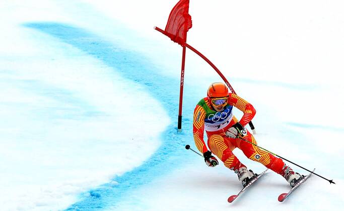China s Xia Lina acts during the women s Giantslalom of Alpine Skiing at the 2010 Winter Olympic Games in Whistler, Canada, Feb. 25, 2010. 