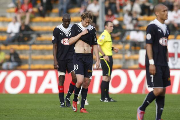 Valenciennes FC (rot) - Girondins de Bordeaux (schwarz), Enttäuschung Jaroslav Plasil - NxLeGouicxFep - 