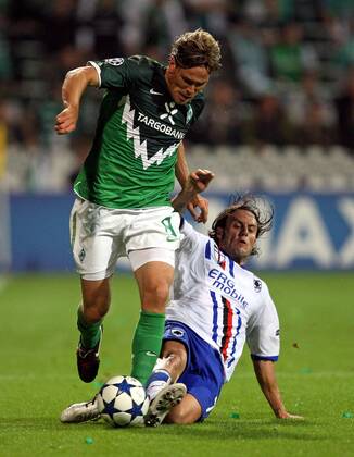 18.08.2010, Fußball Champions League Qualifikation Play-Off, 18.08.2010: SV Werder Bremen - Sampdoria Genua, im Weserstadion Bremen, v.l. Clemens Fritz (Werder Bremen) , Daniele Mannini (Sampdoria Genua)
