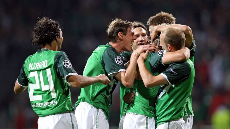 18.08.2010, Fußball Champions League Qualifikation Play-Off, 18.08.2010: SV Werder Bremen - Sampdoria Genua, im Weserstadion Bremen, Jubel Bremen zum Tor zum 1:0 mit Tim Borowski (Mitte) o0 Freude