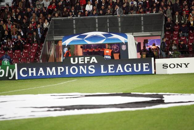 Dr. Constantin Radulescu Stadion - CFR Cluj o0 Quali Bande Schriftzug UEFA