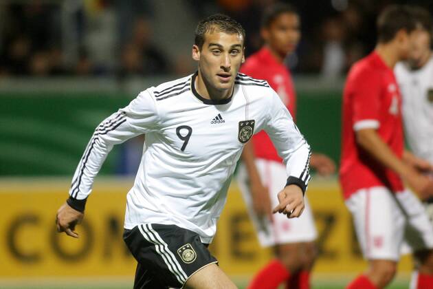 16.11.2010, U 21-Länderspiel Deutschland - England. Cenk Tosun (Deutschland).