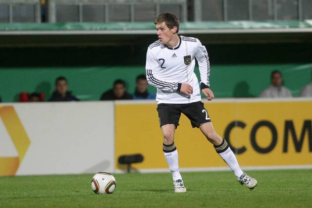 16.11.2010, U 21-Länderspiel Deutschland - England. Sebastian Jung (Deutschland).