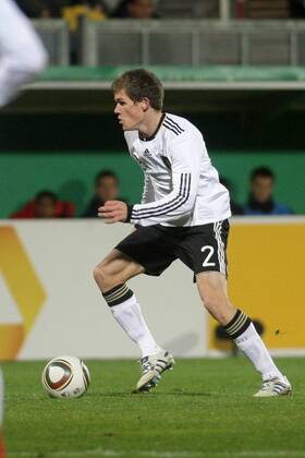 16.11.2010, U 21-Länderspiel Deutschland - England. Sebastian Jung (Deutschland).
