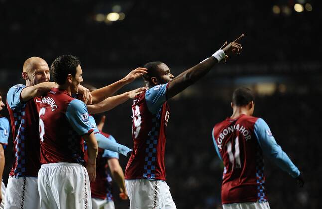 Football - Premier League - Aston Villa vs. Manchester City Aston Villa s new signing Darren Bent (2R) celebrates scoring their opening goal on his debut at Villa Park, Birmingham