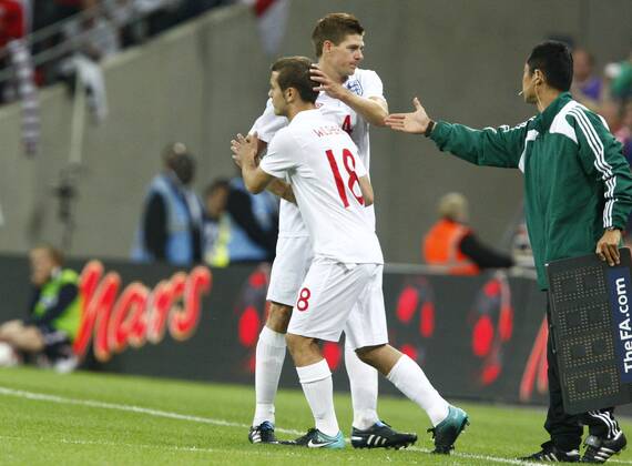 Football - International Friendly - England v Hungary Jack Wilshere (18) comes on as a substitute, to make his debut for England,as a replacement for Steven Gerrard  o0 Auswechslung, auswechseln, Einwechslung, einwechseln, Wechsel, wechseln