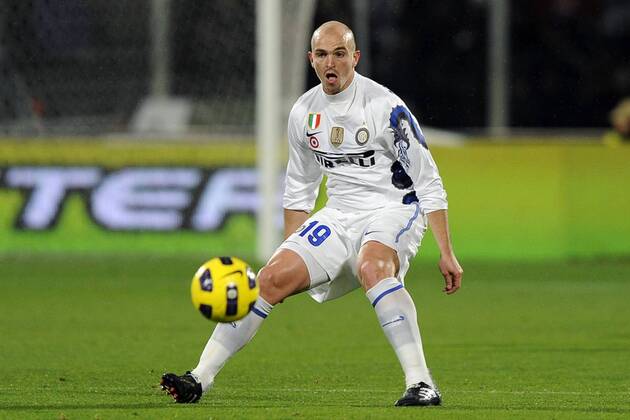 AC Florenz ACF Fiorentina (lila) vs. Inter Mailand (weiß) --- Esteban Cambiasso