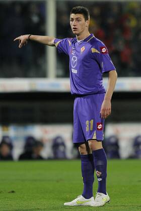 AC Florenz ACF Fiorentina (lila) vs. Inter Mailand (weiß) --- Michele Camporese