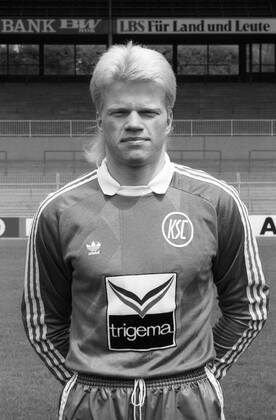 Torwart Oliver Kahn (Karlsruher SC) Präsentation, Pressetermin, Porträttermin, Porträt
