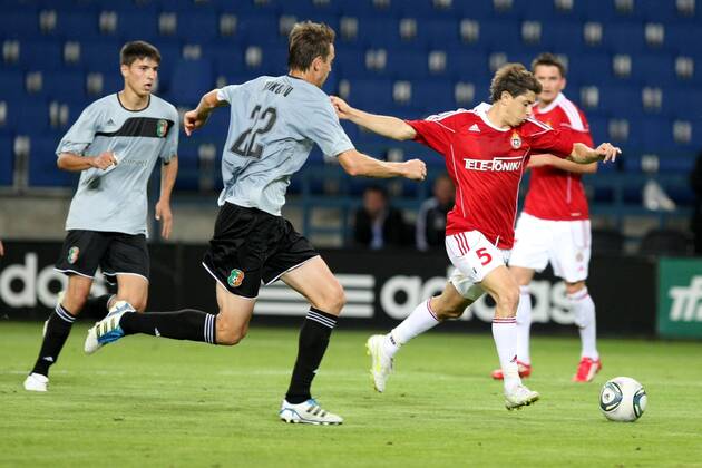 Champions League Qualification - Wisla Krakow - PFC Litex Lovech - PLAMEN NIKOLOV (C), MAOR MELIKSON (R) - Tor - 20110803CSPW5011 o0 Fussball