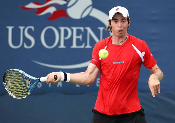 US Open 2011, USTA Billie Jean King National Tennis Center, Flushing Meadows, New York,ITF Grand Slam Tennis Tournament,Junioren, Constantin Christ (GER),,Aktion,Einzelbild,Halbkörper,Querformat