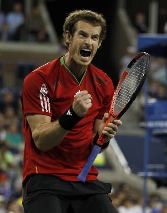 US Open 2011, USTA Billie Jean King National Tennis Center, Flushing Meadows, New York,ITF Grand Slam Tennis Tournament,Andy Murray(GBR) macht die Faust und jubelt,Jubel, Emotion, Einzelbild,Halbkörper,Hochformat