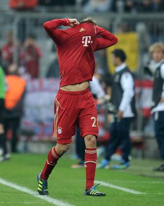FUSSBALL CHAMPIONS LEAGUE SAISON 2011 2012 02.11.2011 FC Bayern München - SSC Neapel Holger Badstuber (FC Bayern München) geht nach der ROTE KARTE vom Feld