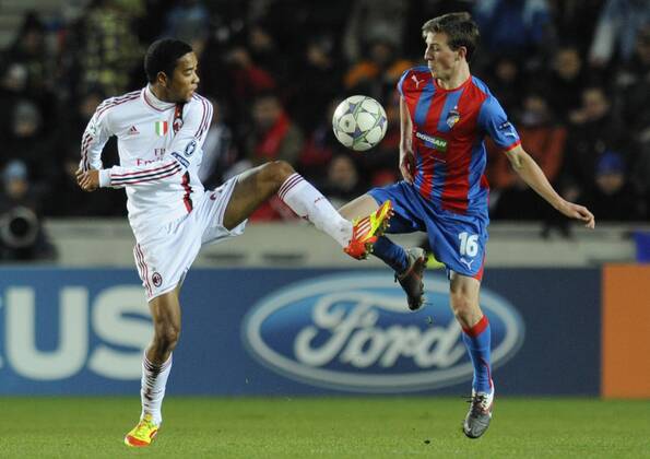 Urby Emanuelson of Milan (left) and Vladimir Darida of Viktoria during their final Champions League group H soccer match FC Viktoria Plzen vs AC Milan at Synot Tip Arena Eden stadium in Prague, Czech Republic, Tuesday, December 6, 2011. (CTKxPhoto MichalxKamaryt)  CTKPhoto016201112061050801