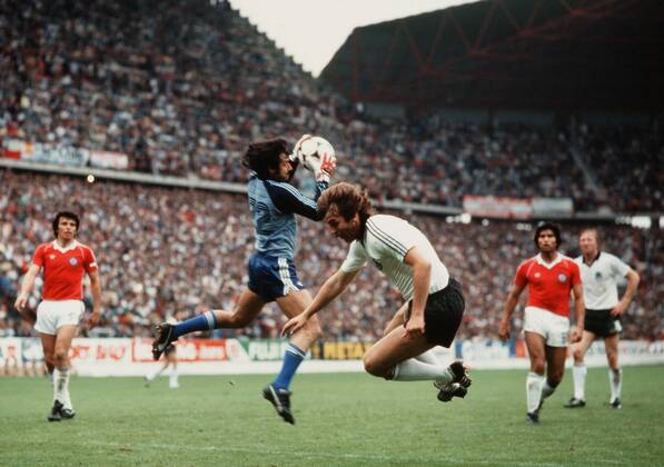 Fussball WM Weltmeisterschaft 1982 82 in Spanien, Deutschland vs. Chile