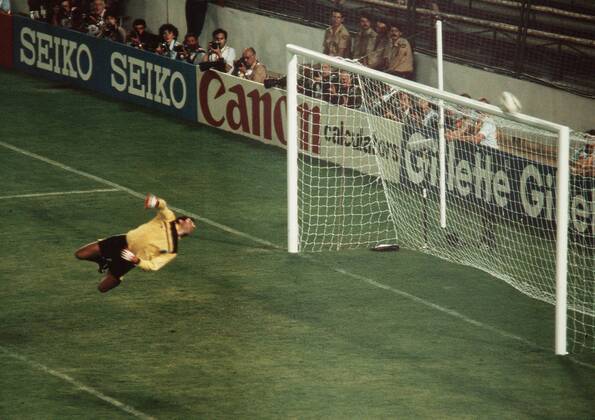 Fussball WM Weltmeisterschaft 1982 82 in Spanien, Deutschland vs. England , Peter Shilton