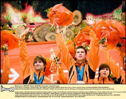 Grote Markt in Haarlem. Olympiasieger über 5000m Sven Kramer (Niederlande) lässt sich in seiner Heimat feiern xVIxWFAxROGIERxTENxHACKENxIVx 623818