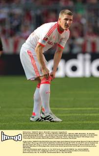 Bastian Schweinsteiger (Bayern) . FC Bayern München-VfB Stuttgart . München, GER, 28.04.2012 , 33. Spieltag, Fussball-Bundesliga 2011-2012 .